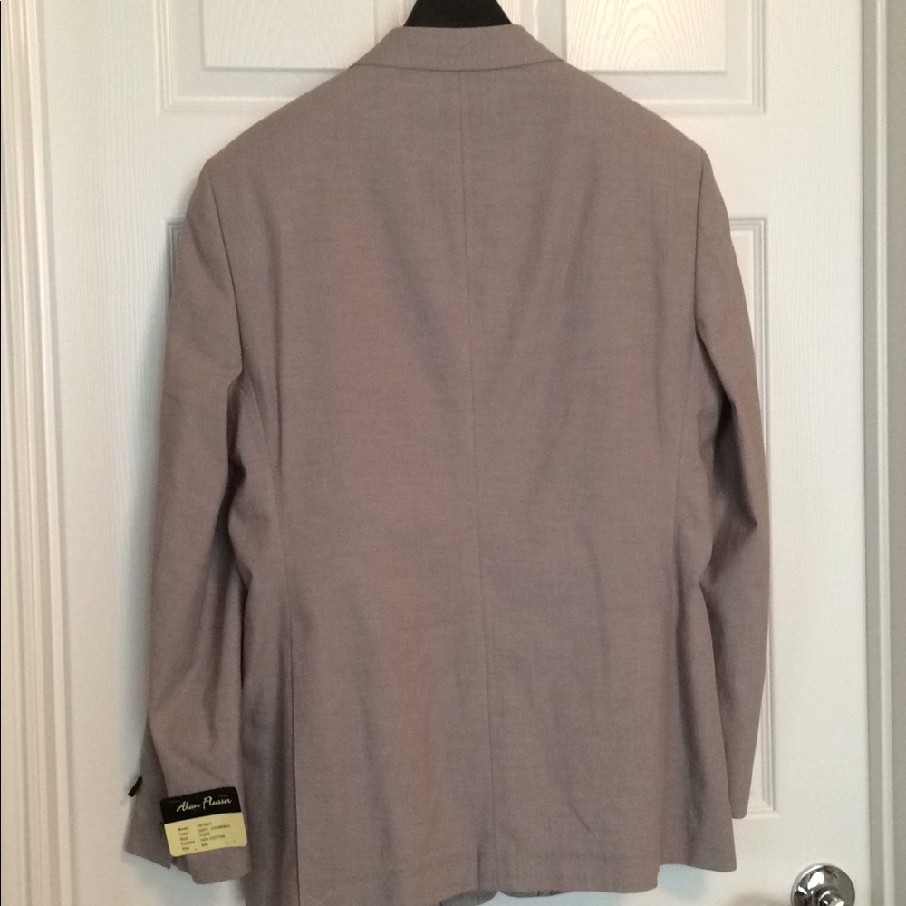 Style & Comfort - Picture 5 of 7